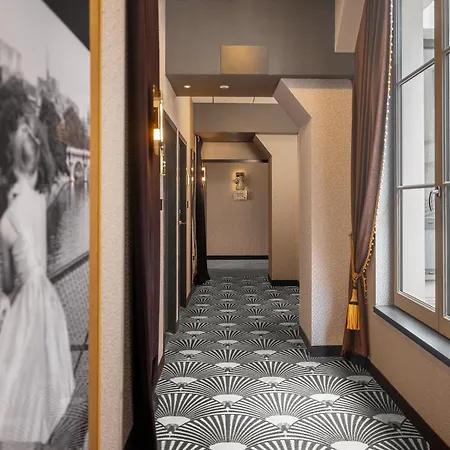 Niepce Paris, Curio Collection By Hilton-3